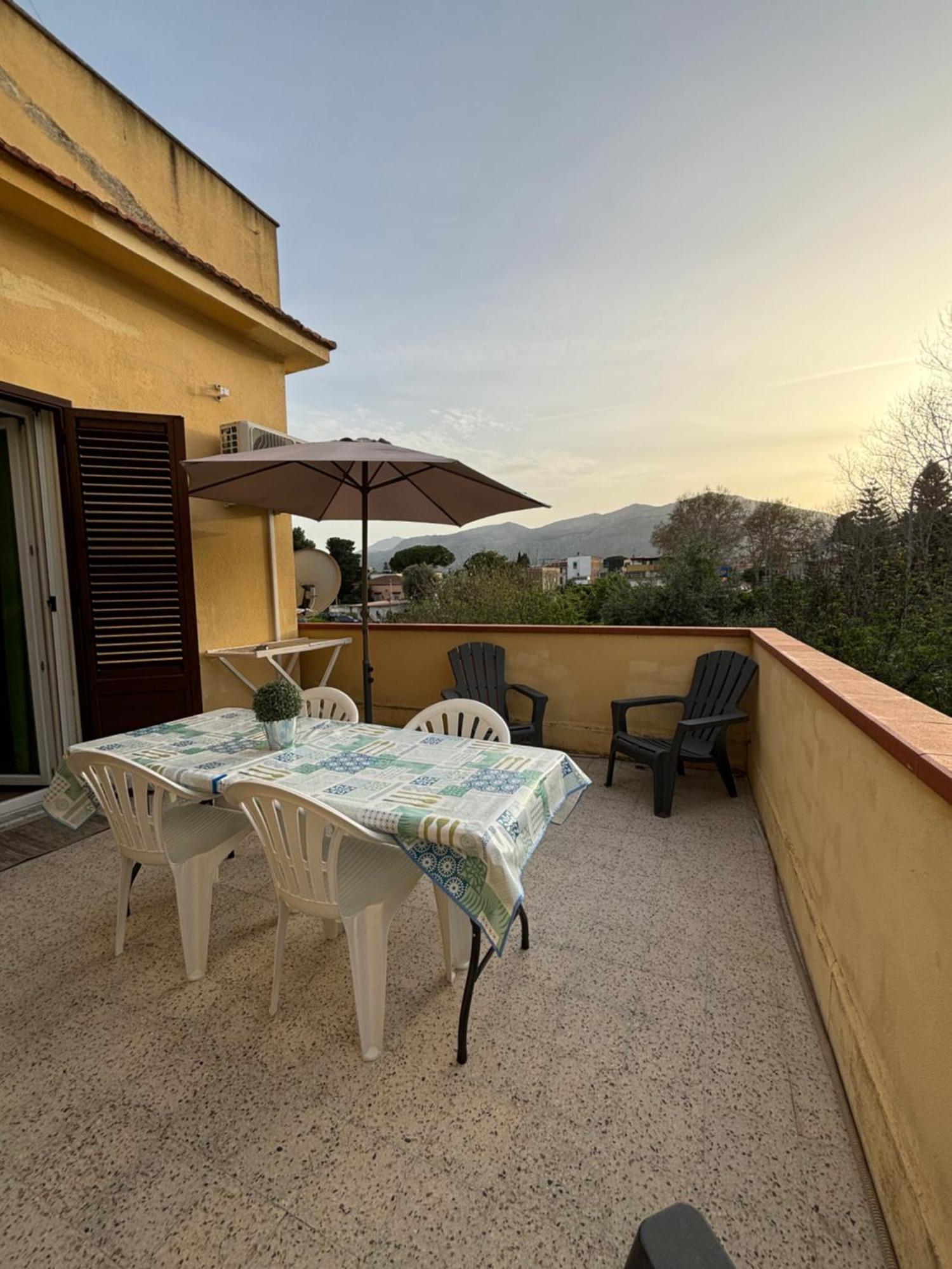 Готель Mondello Sicily House Екстер'єр фото
