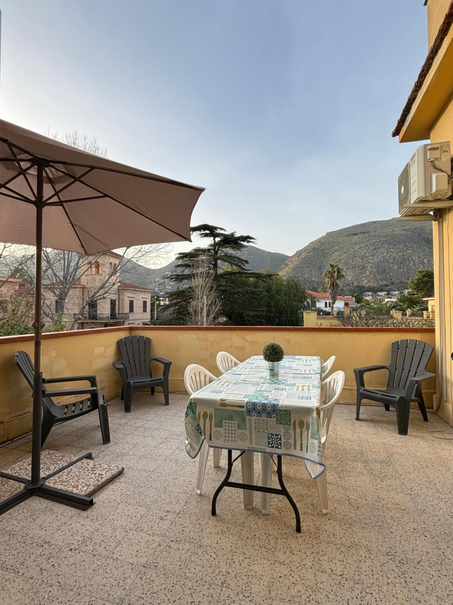 Готель Mondello Sicily House Екстер'єр фото