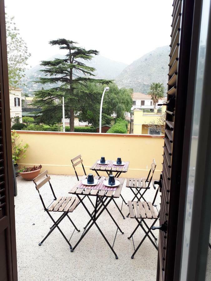 Готель Mondello Sicily House Екстер'єр фото