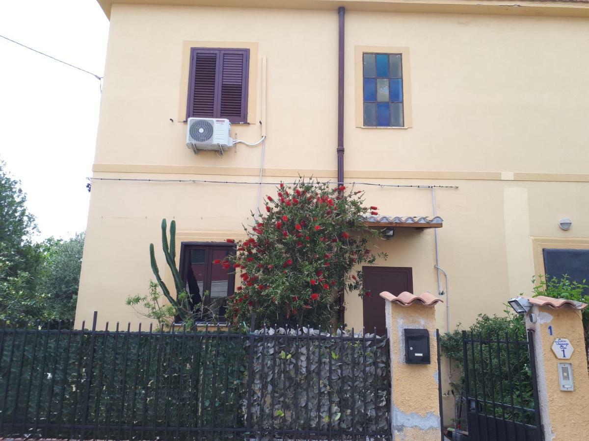 Готель Mondello Sicily House Екстер'єр фото