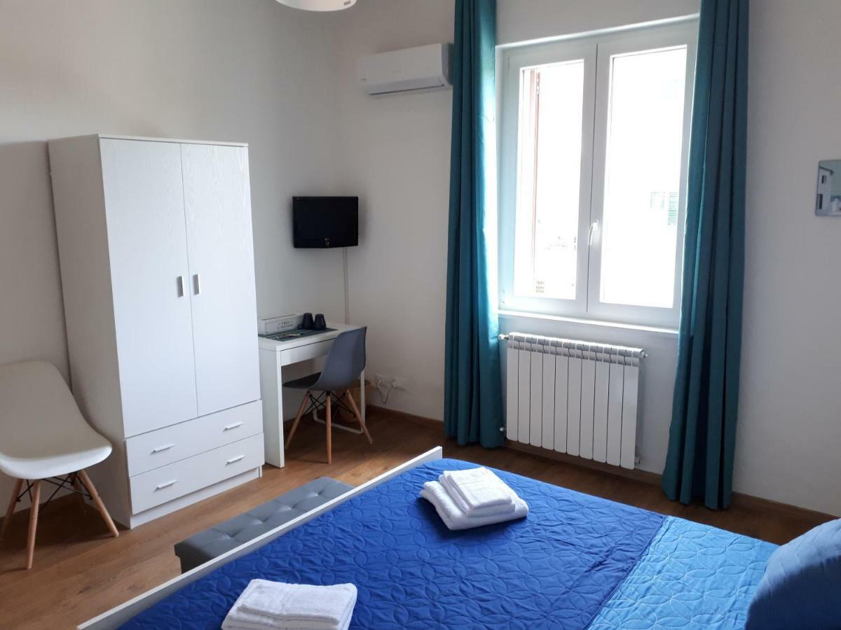 Готель Mondello Sicily House Екстер'єр фото
